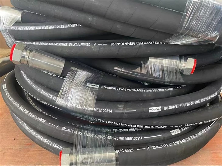 PARKER HYDAULIC HOSE
